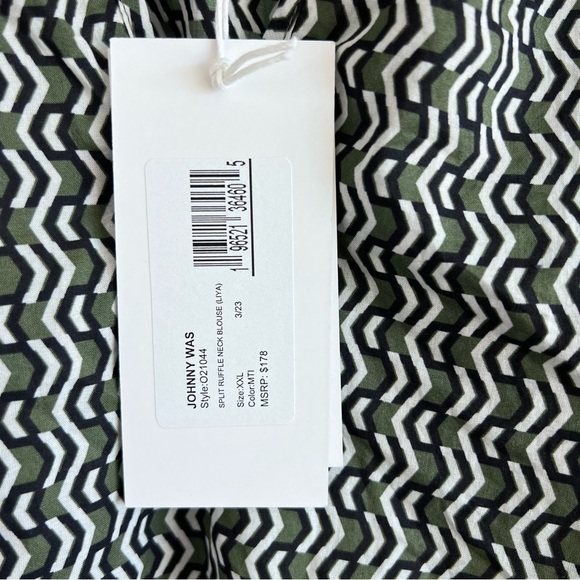 NWT Johnny Was Calme Womens Split Ruffle Neck Blouse (Liya) - Picture 6 of 11